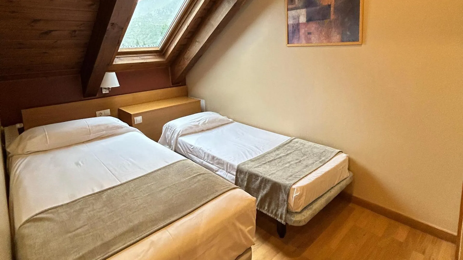 Aparthotel Siente Boi & Spa Pla de l'Ermita 4*,  Spain