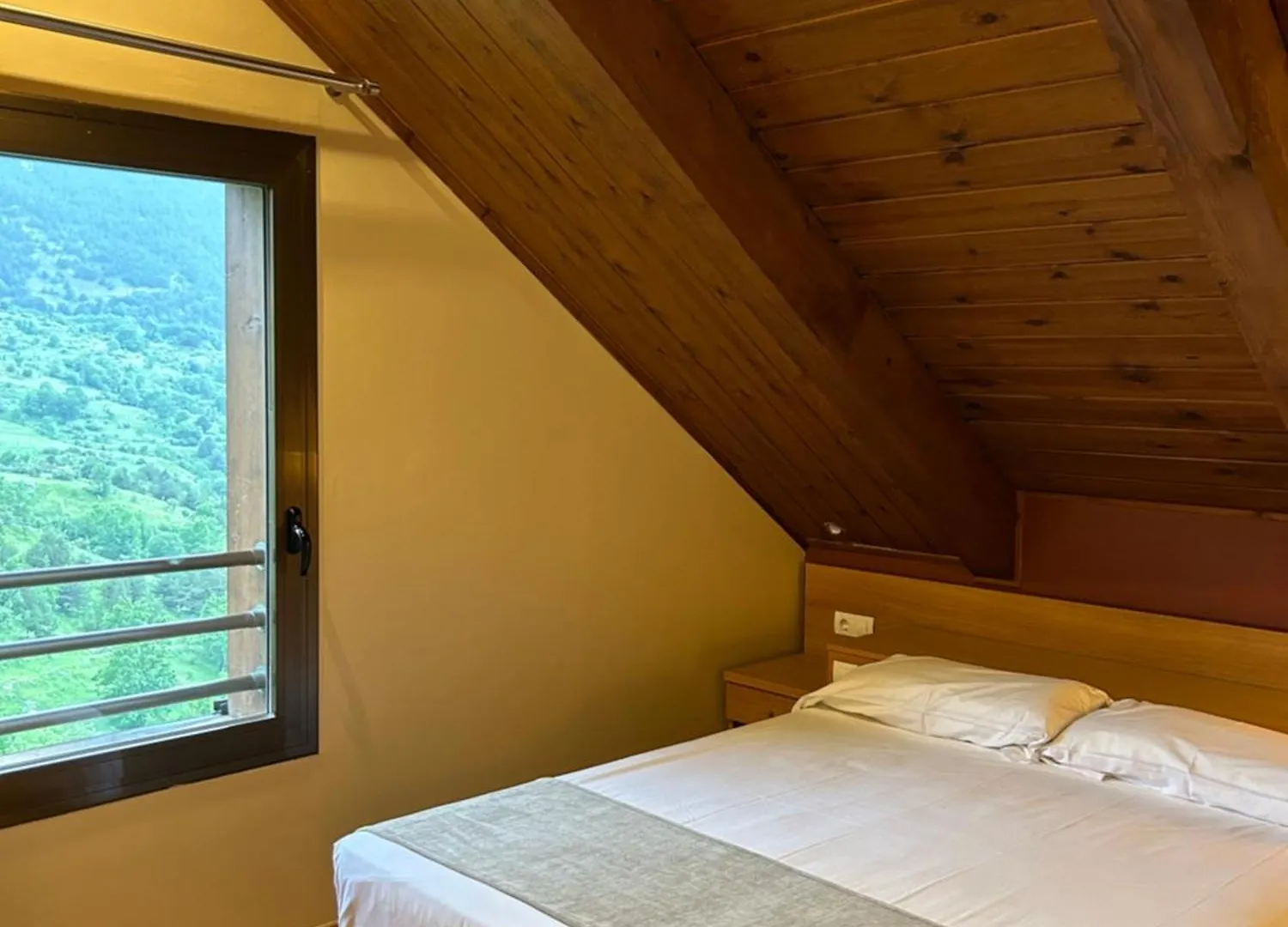 Aparthotel Siente Boi & Spa Pla de l'Ermita 4*,